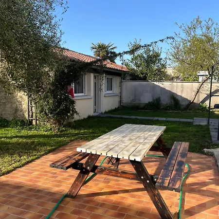 Maisonnette 40 بيت للعطل *